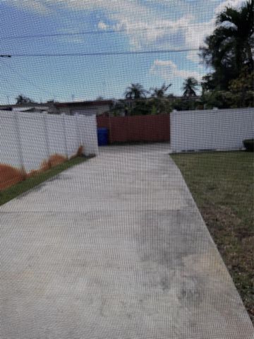 5424 Jackson Street, Hollywood, FL 33021