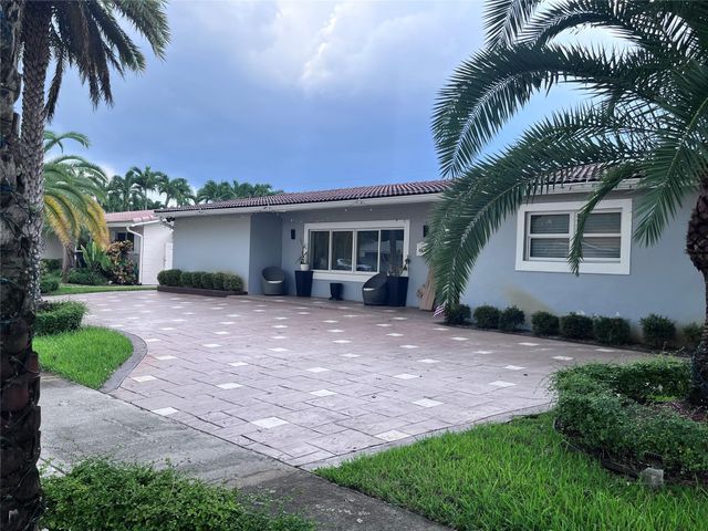 5424 Jackson Street, Hollywood, FL 33021