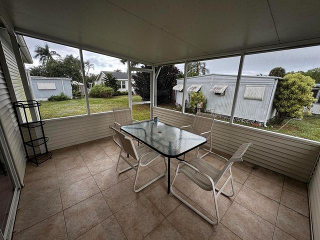 4167 Second Court, Lantana, FL 33462