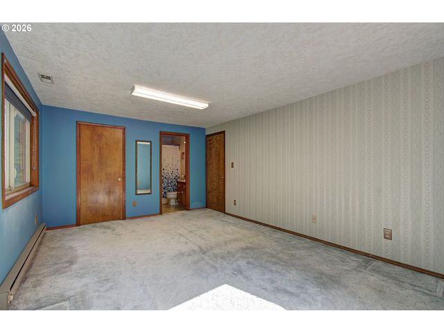 230 PRIMROSE Rd, Kelso, WA 98626