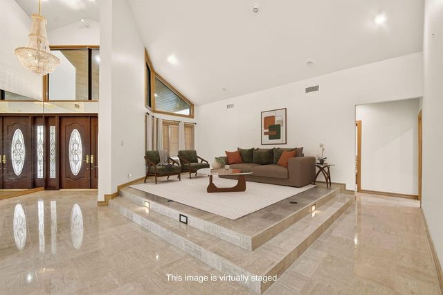 2410 Embassy Drive, West Palm Beach, FL 33401