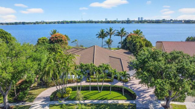 2410 Embassy Drive, West Palm Beach, FL 33401