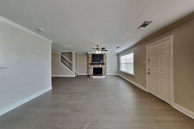 11703 Sunny Stream Drive, Tomball, TX 77375