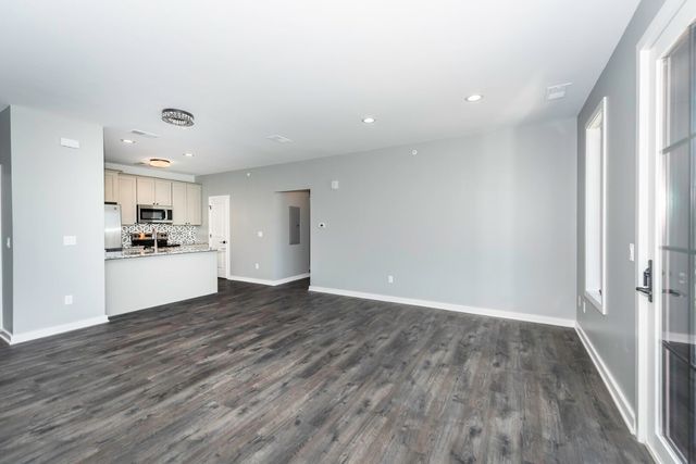 5395 Plymouth Road, Ann Arbor, MI 48105