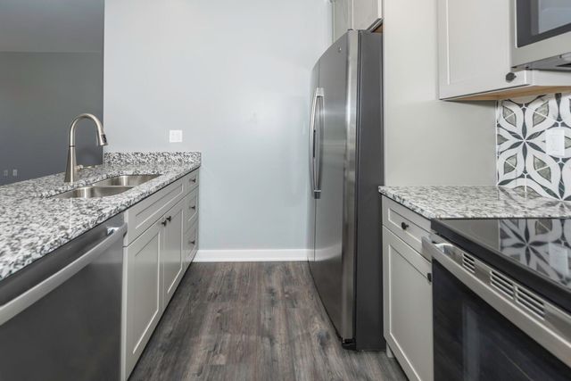 5395 Plymouth Road, Ann Arbor, MI 48105