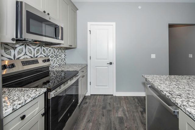 5395 Plymouth Road, Ann Arbor, MI 48105