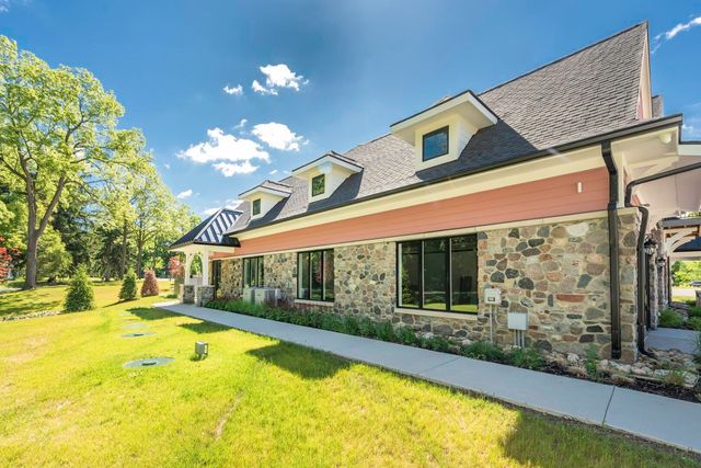 5395 Plymouth Road, Ann Arbor, MI 48105