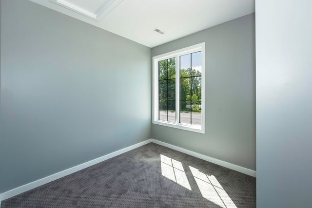 5395 Plymouth Road, Ann Arbor, MI 48105