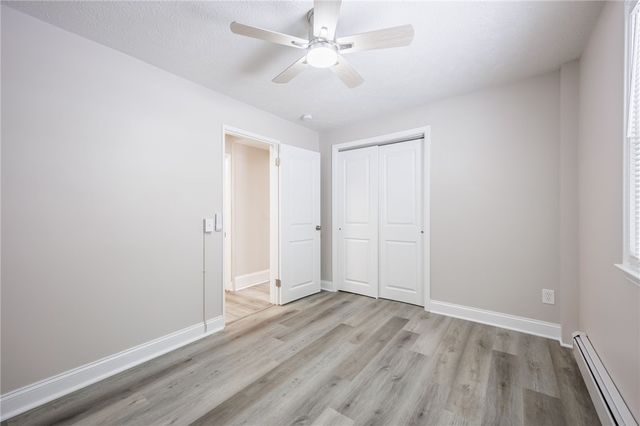 27 Woodside Lane, Greece, NY 14616