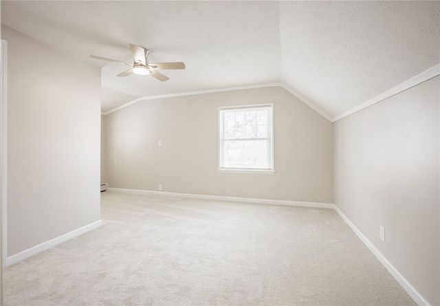 27 Woodside Lane, Greece, NY 14616