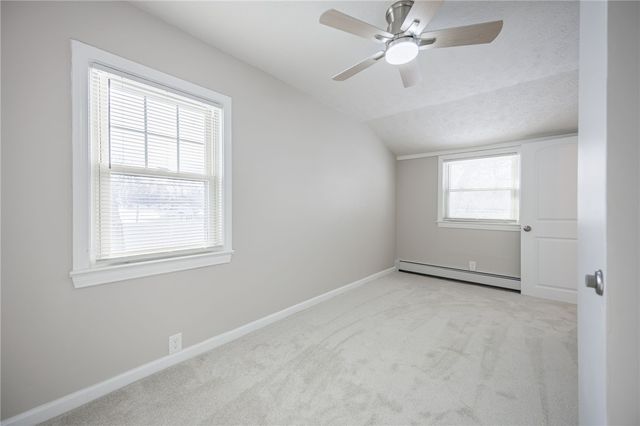 27 Woodside Lane, Greece, NY 14616