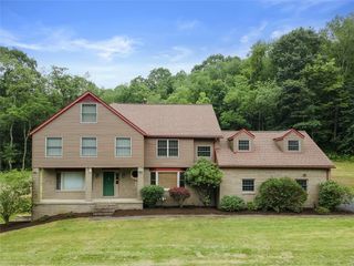 5150 Mamont Road, Murrysville, PA 15668