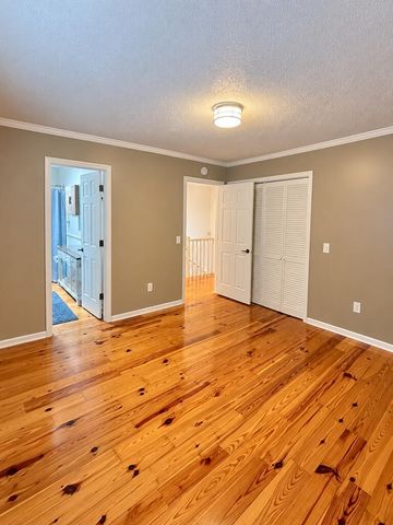 1106 N Pontiac Avenue, Dothan, AL 36303