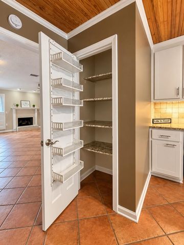1106 N Pontiac Avenue, Dothan, AL 36303