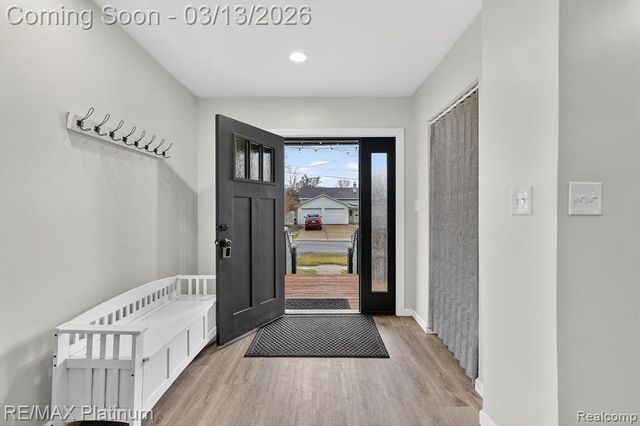 411 3rd Street, Fenton, MI 48430