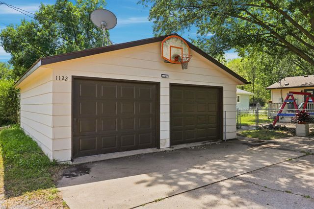 1122 12th Avenue SE, Saint Cloud, MN 56304