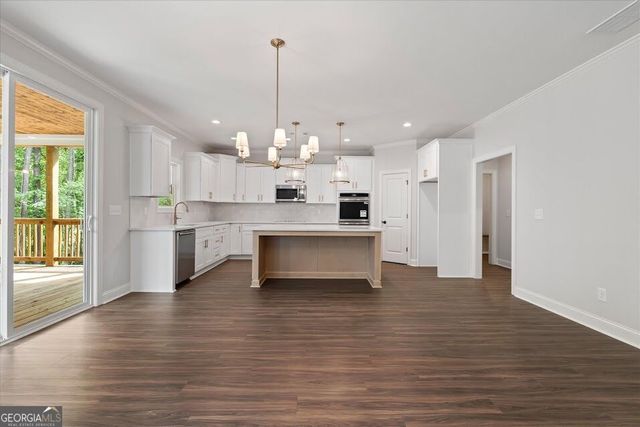 9126 E Carroll Road, Winston, GA 30187