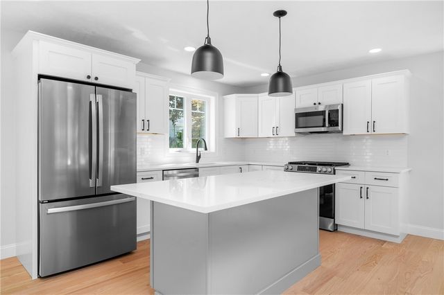 47 Dale Street, Cumberland, RI 02864