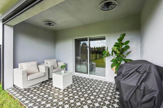 309 Raspberry Road, Fort Pierce, FL 34981