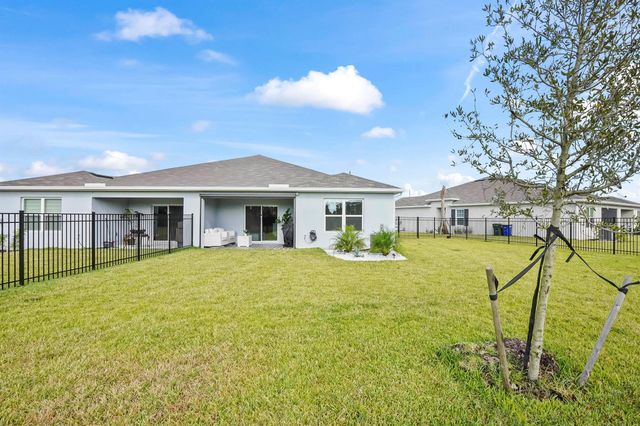 309 Raspberry Road, Fort Pierce, FL 34981