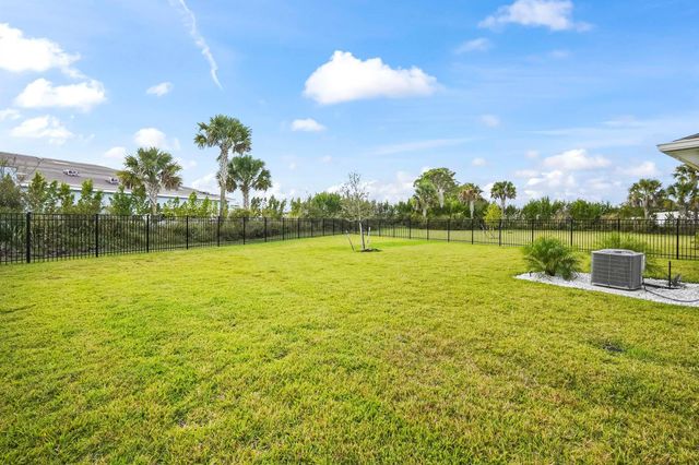 309 Raspberry Road, Fort Pierce, FL 34981