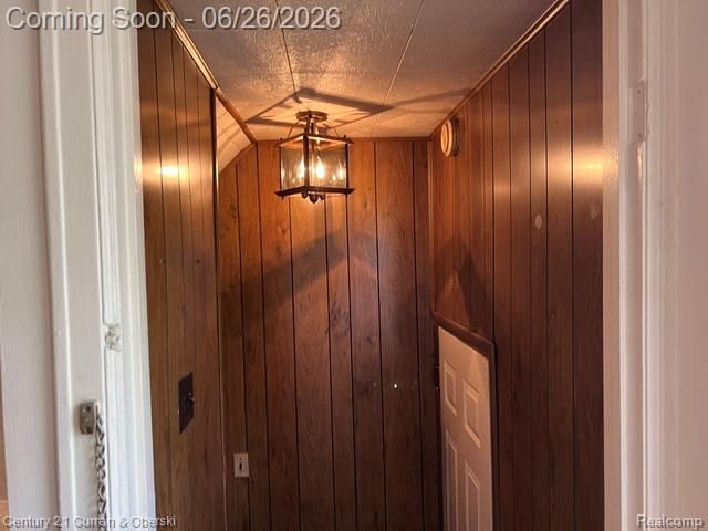 6901 Faust Avenue, Detroit, MI 48228