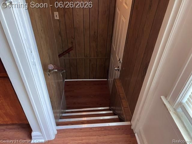 6901 Faust Avenue, Detroit, MI 48228