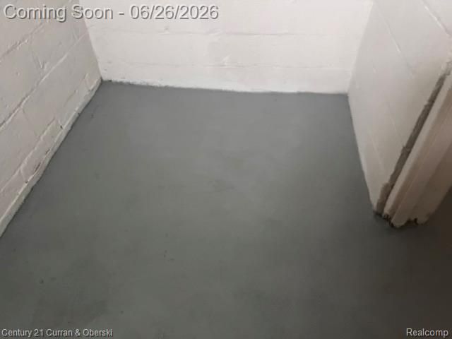6901 Faust Avenue, Detroit, MI 48228