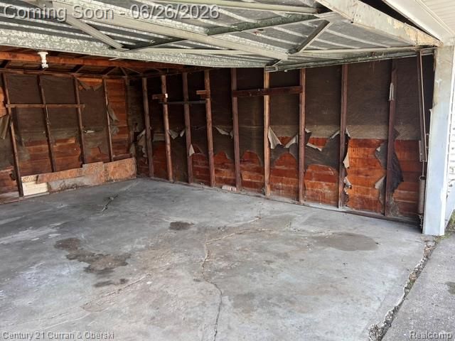 6901 Faust Avenue, Detroit, MI 48228