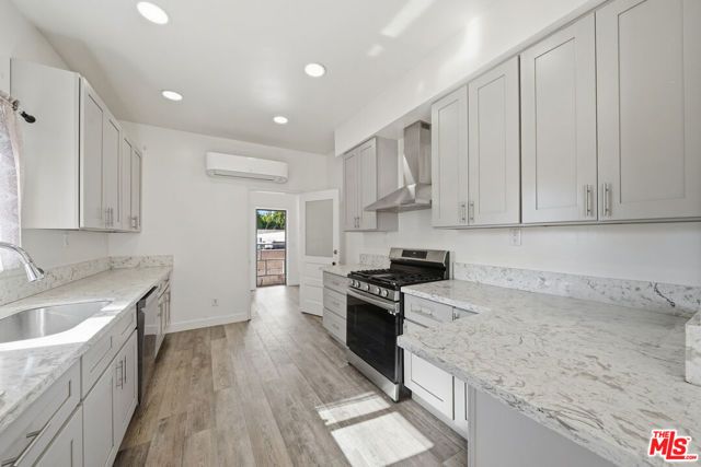 1147 S Westlake Avenue, Los Angeles, CA 90006