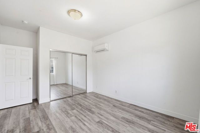 1147 S Westlake Avenue, Los Angeles, CA 90006