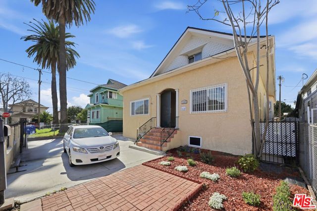 1147 S Westlake Avenue, Los Angeles, CA 90006