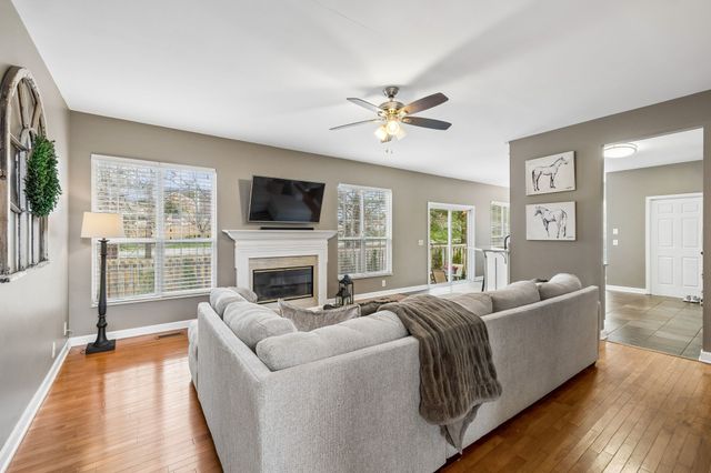 605 Redleaf Ridge Cir, Nashville, TN 37211