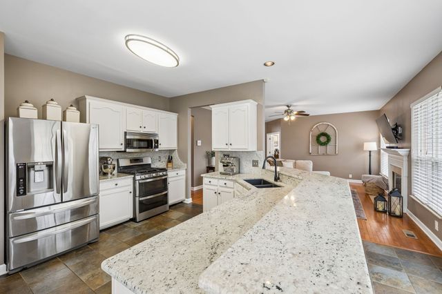 605 Redleaf Ridge Cir, Nashville, TN 37211