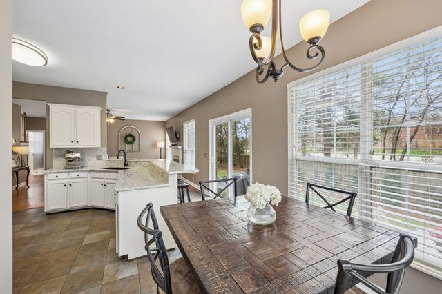 605 Redleaf Ridge Cir, Nashville, TN 37211