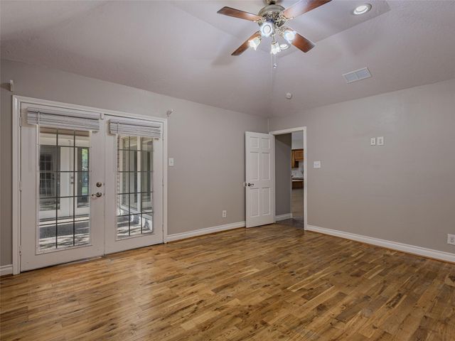 5895 Southern Hills Drive, Houston, TX 77069