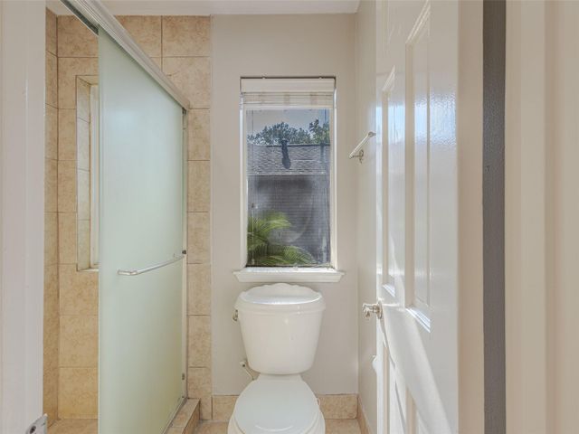 5895 Southern Hills Drive, Houston, TX 77069