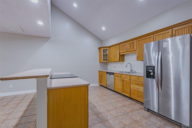 5895 Southern Hills Drive, Houston, TX 77069