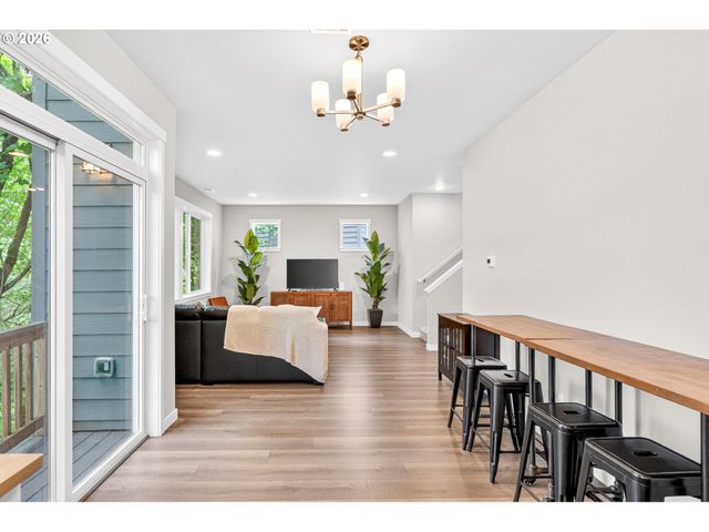 1521 S CAMILLE Pl, Newberg, OR 97132