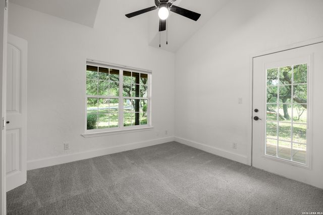 2471 OAK RUN DR, Wimberley, TX 78676