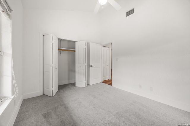 2471 OAK RUN DR, Wimberley, TX 78676