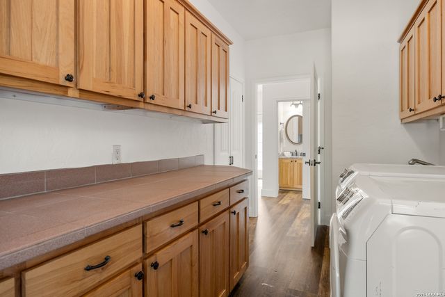 2471 OAK RUN DR, Wimberley, TX 78676
