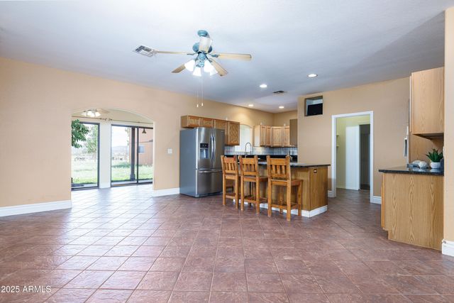 7405 S LAND GRANT Road, Hereford, AZ 85615