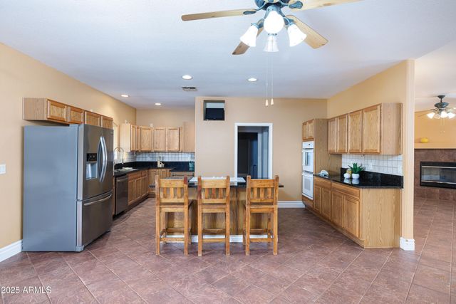 7405 S LAND GRANT Road, Hereford, AZ 85615