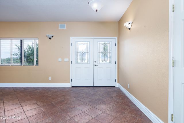 7405 S LAND GRANT Road, Hereford, AZ 85615