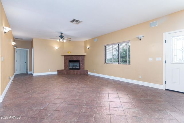 7405 S LAND GRANT Road, Hereford, AZ 85615