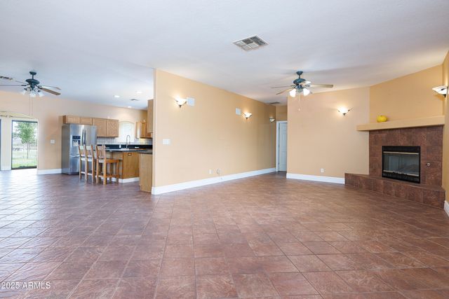 7405 S LAND GRANT Road, Hereford, AZ 85615