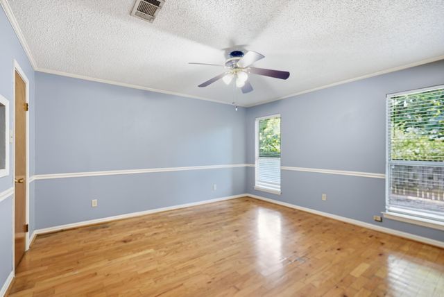 105 King Pine Road, Sherwood, AR 72120