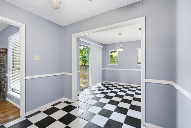 105 King Pine Road, Sherwood, AR 72120