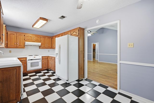 105 King Pine Road, Sherwood, AR 72120